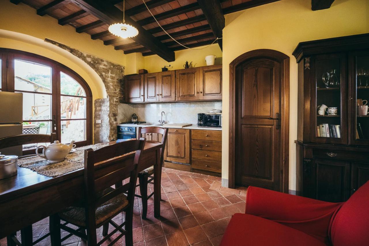 Casa Vacanza La Pozza Molazzana Exterior foto